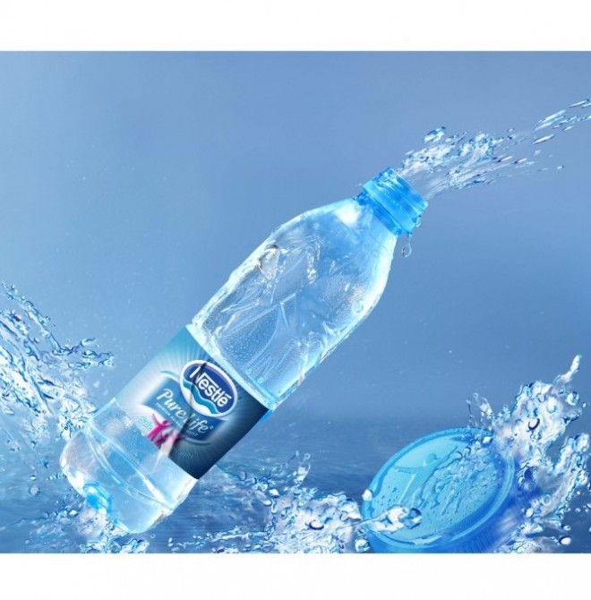 <h6 class='prettyPhoto-title'>Kleines Mineralwasser</h6>