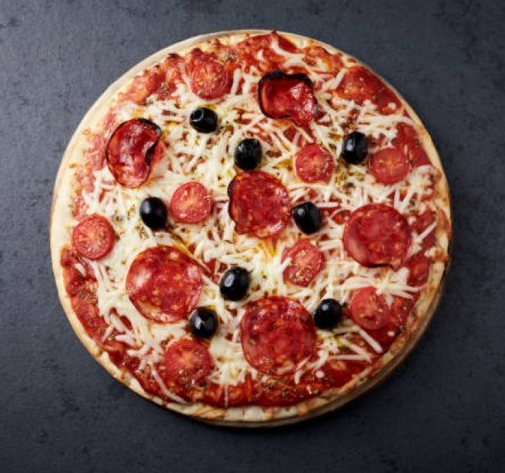 <h6 class='prettyPhoto-title'>Pizza Chorizo</h6>