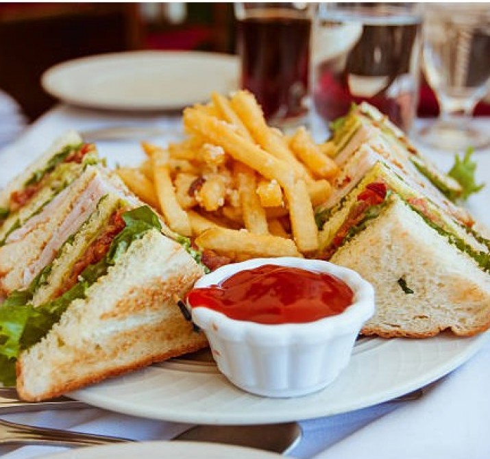 <h6 class='prettyPhoto-title'>23. Club Sandwich with French Fries</h6>