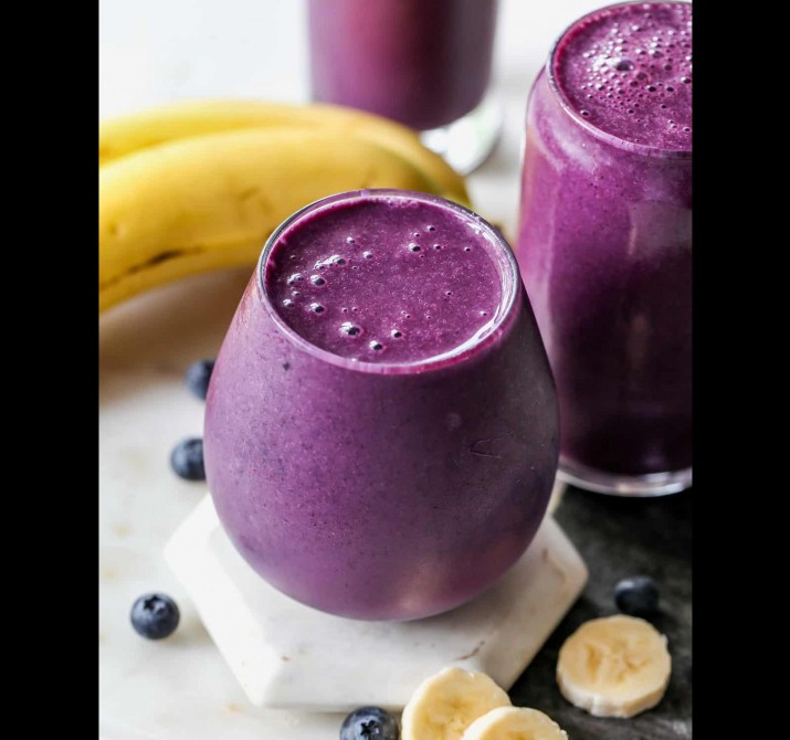 <h6 class='prettyPhoto-title'>Blueberry Smoothy</h6>