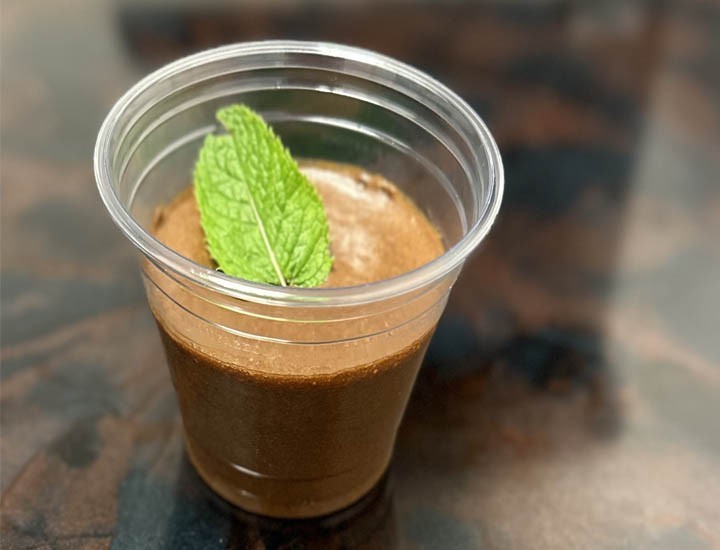 <h6 class='prettyPhoto-title'>Chocolate mousse, homemade</h6>