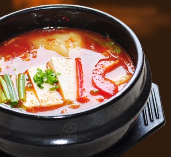 <h6 class='prettyPhoto-title'>42. stew kimchi (spicy)</h6>