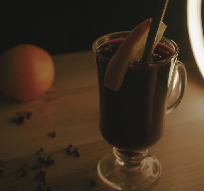 <h6 class='prettyPhoto-title'>Mulled wine small</h6>