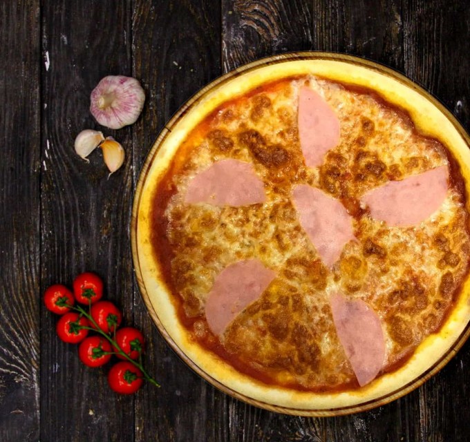 <h6 class='prettyPhoto-title'>Pizza "Children's with ham" 25cm.</h6>