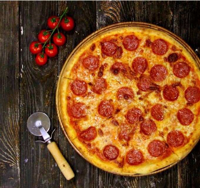 <h6 class='prettyPhoto-title'>Pizza "Pepperoni"</h6>