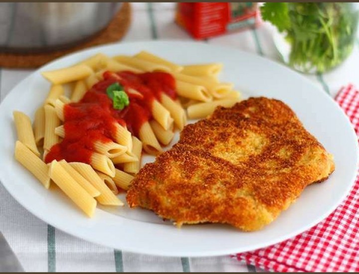 <h6 class='prettyPhoto-title'>Milanese Veal Cutlet</h6>