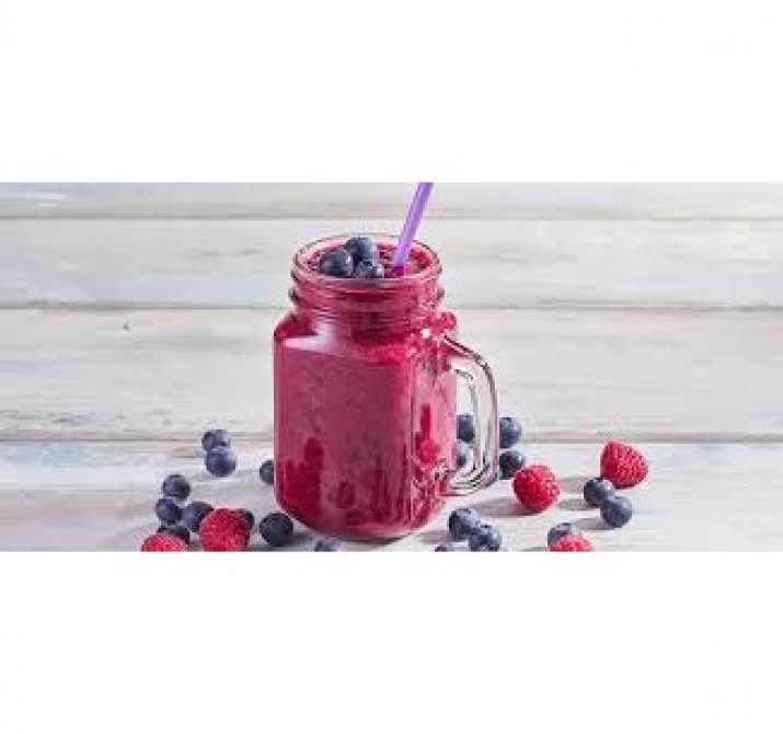 <h6 class='prettyPhoto-title'>Berry smoothie/yogurt smoothie</h6>